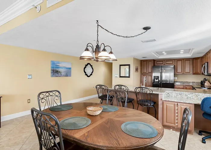 Apartment Dollar 202 *