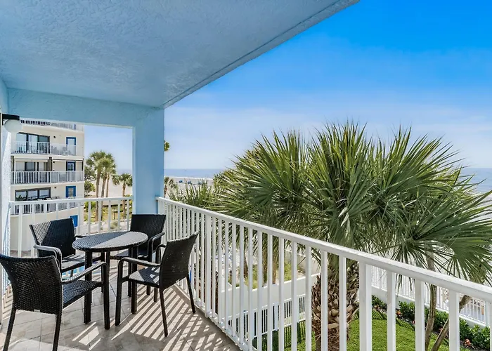 Dollar 202 Apartment