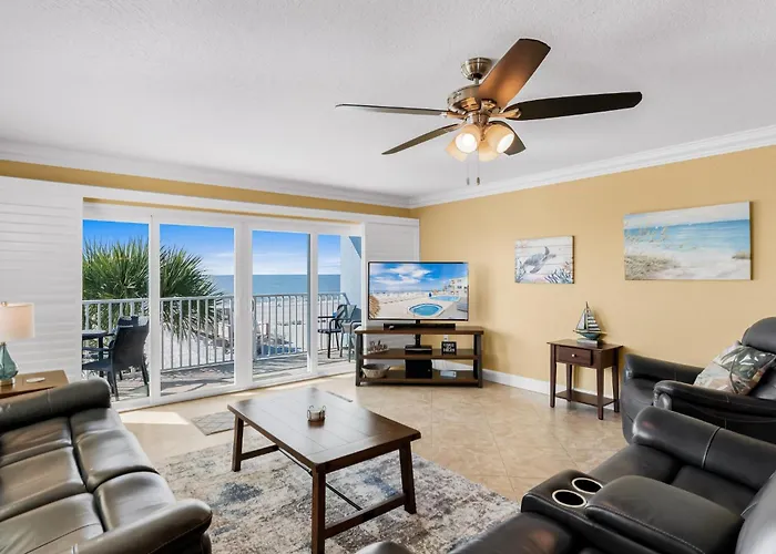 Dollar 202 Apartment